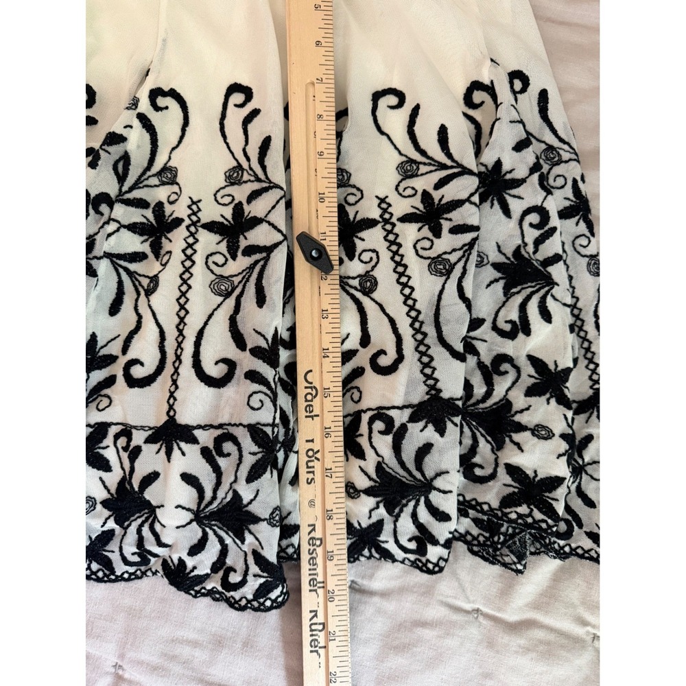 Zara Collection White‎ Mesh Layers Black Floral Embroidered Mini Skirt L Flirty - Picture 8 of 10